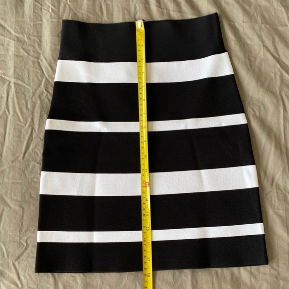 NTW BCBG Bandage Skirt Herve Leger Style - Picture 2 of 6